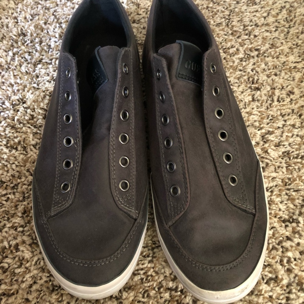 Guess men’s slip ons